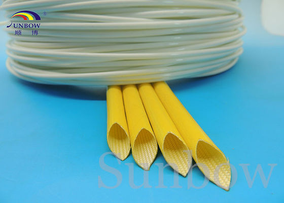 China sleevings que envuelven de la fibra de vidrio del silicón de la fibra de vidrio de la goma de silicona que envuelven proveedor