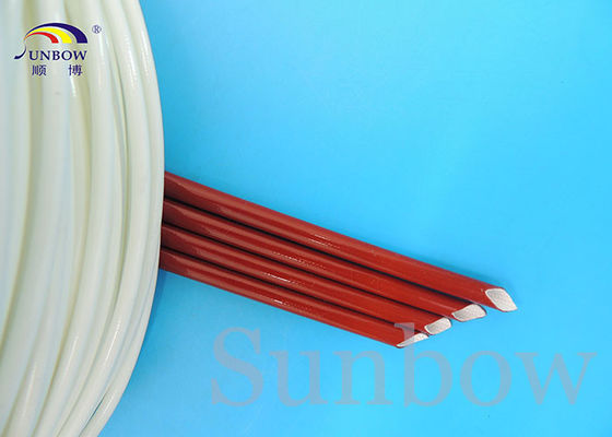 China La goma de silicona que envolvía de la fibra de vidrio del silicón del rojo de ladrillo de la UL cubrió las mangas de la fibra de vidrio proveedor