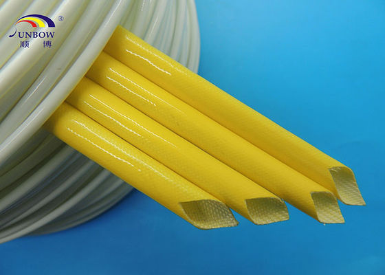 China La fibra de vidrio colorida de la goma de silicona que envolvía/trenzó la manga del aislamiento del vidrio de fibra proveedor