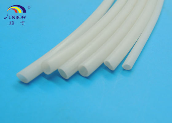 China Tubo de goma de silicona blanco flexible para el cable del automóvil, lacres, atando con alambre el aislamiento proveedor